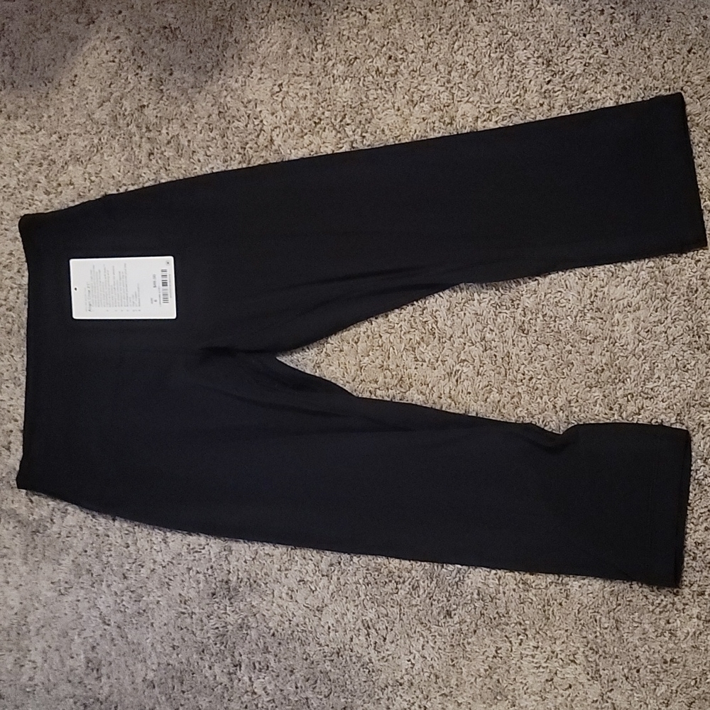 Lululemon align crops
